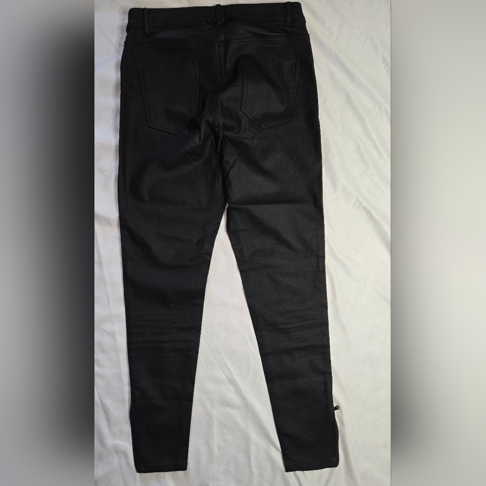 Calvin Klein Women’s Moto Skinny Pants Size 8 – Black Stretch Fit - Picture 6 of 6